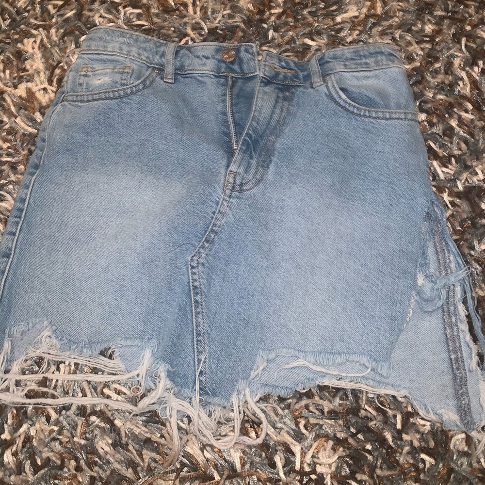 denim skirt